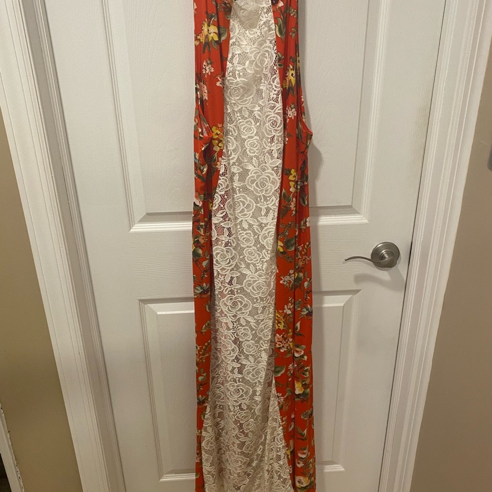 Floral full length kimono with lace back